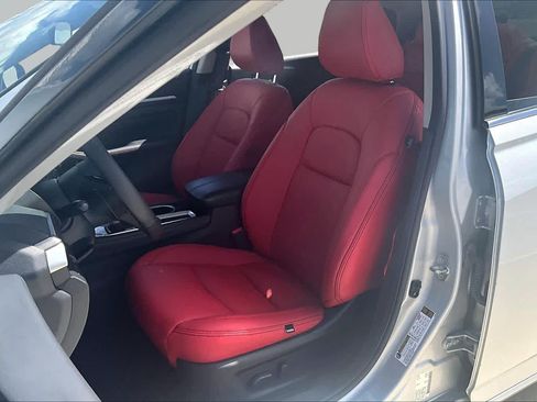 Used 2023 Nissan Altima 2.5 SR FWD image 7