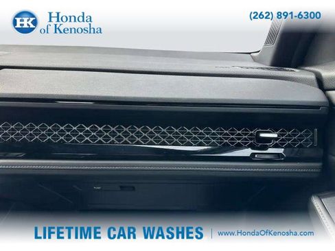 Used 2025 Honda Accord Sport image 10