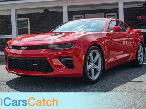 Used 2016 Chevrolet Camaro SS RWD image 12