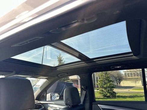 Certified 2024 Cadillac XT6 Luxury w/ LPO, Floor Liner Package AWD/4WD image 15