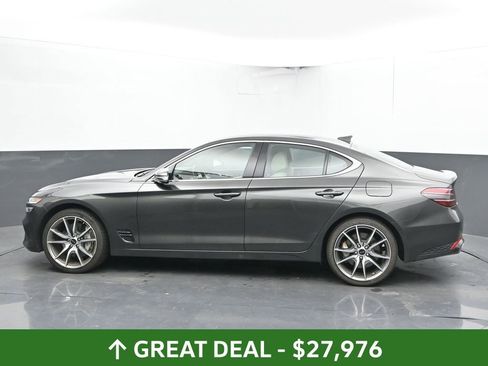 Used 2024 Genesis G70 2.5T image 8