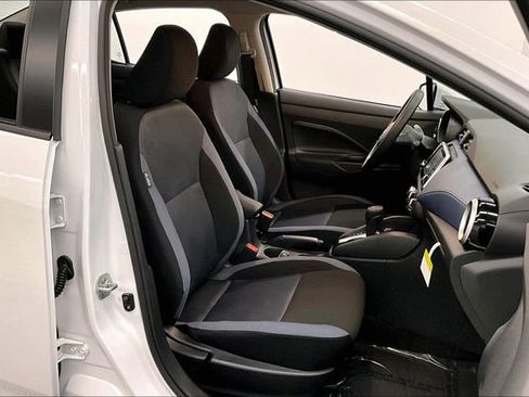 New 2025 Nissan Versa SV w/ Trunk Package FWD image 36