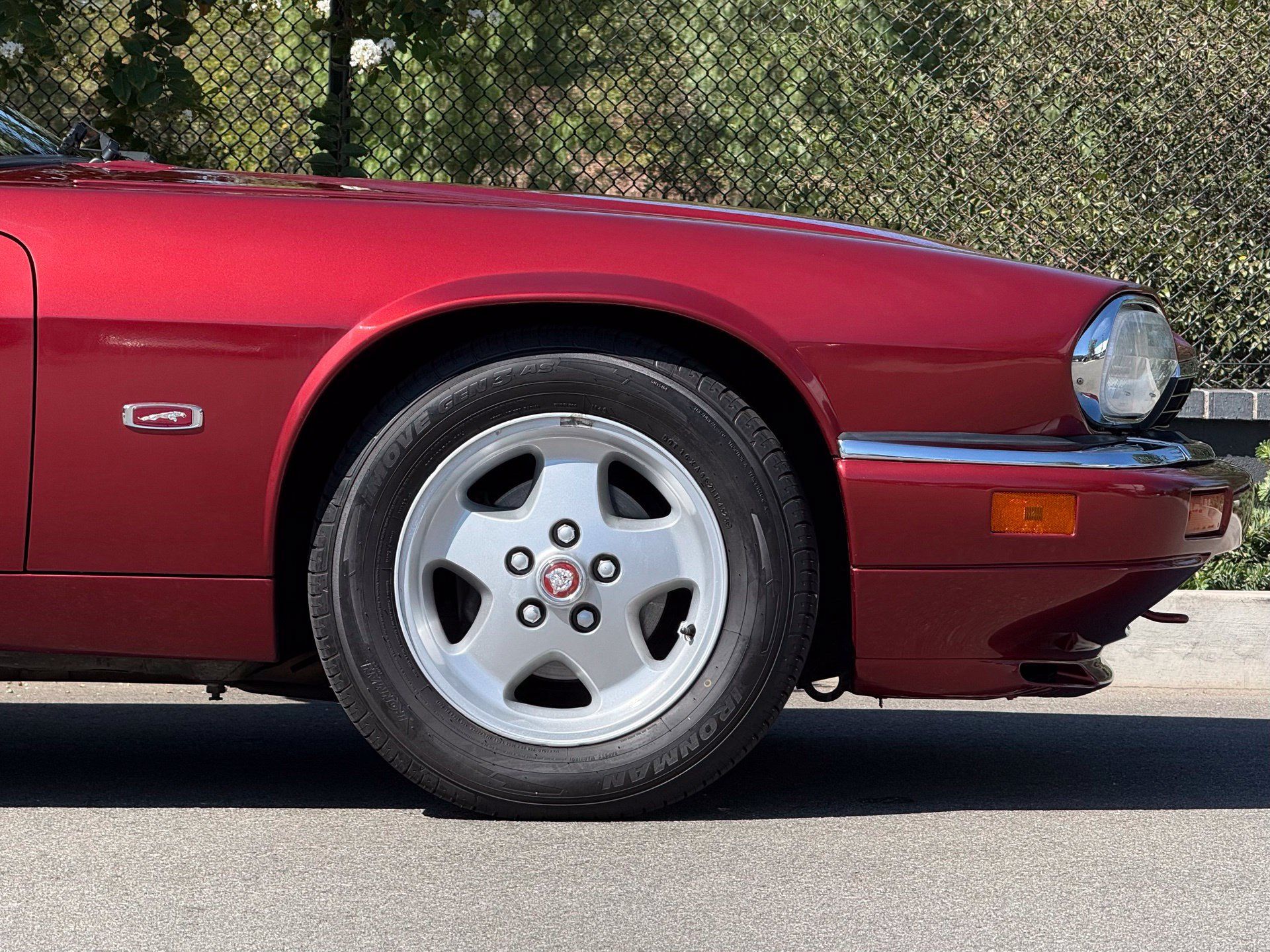 Used 1995 Jaguar XJS 4.0 Convertible RWD image 12