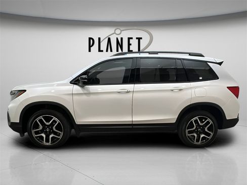 Certified 2023 Honda Passport Elite image 2