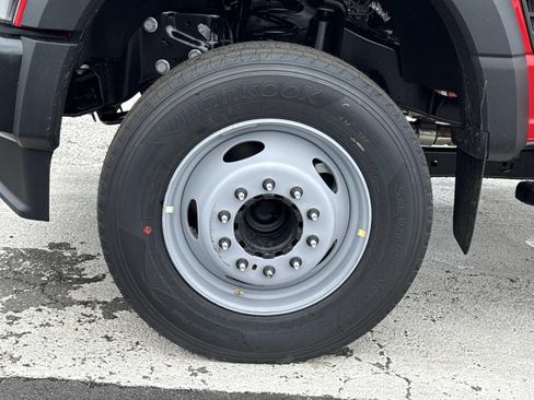 New 2026 Ford F600 2WD Regular Cab Super Duty image 9