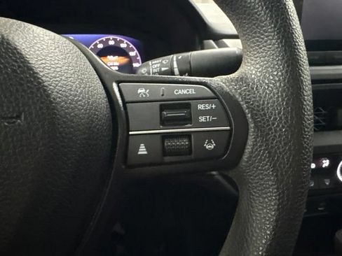 Used 2024 Honda Accord EX image 17