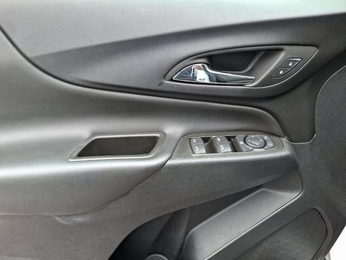 Used 2023 Chevrolet Equinox LT w/ LPO, Floor Liner Package AWD/4WD image 12