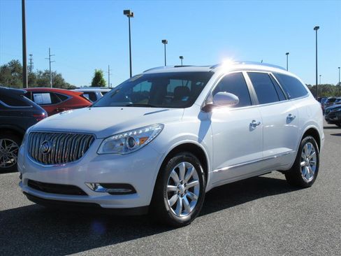 Used 2017 Buick Enclave Premium image 3