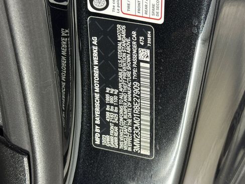 Used 2024 BMW 230i Coupe w/ Convenience Package RWD image 27