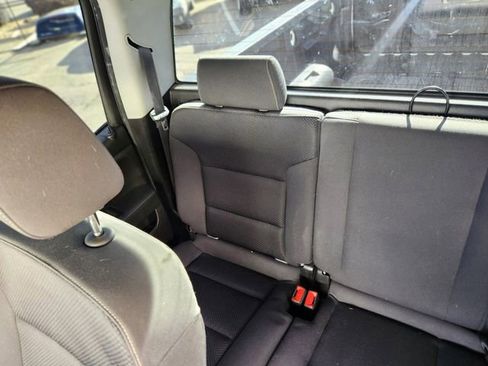 Used 2018 Chevrolet Silverado 1500 LT w/ All Star Edition image 15