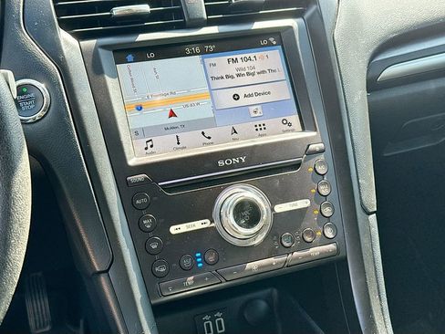 Used 2019 Ford Fusion Titanium image 15