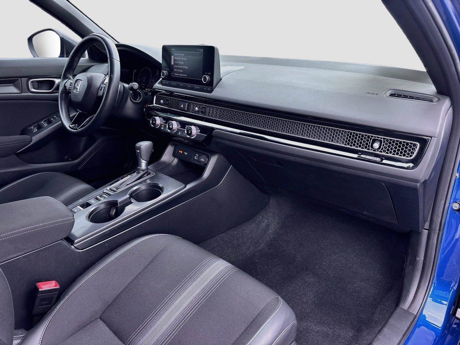 Certified 2024 Honda Civic Sport image 30