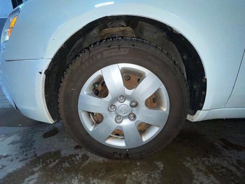 Used 2010 Hyundai Sonata GLS image 11