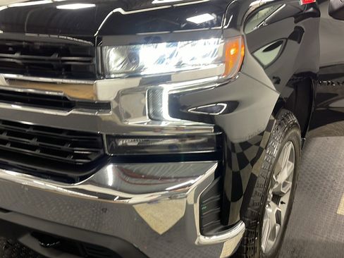 Used 2021 Chevrolet Silverado 1500 LT w/ Z71 Off-Road Package AWD/4WD image 25