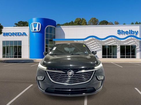 Used 2024 Buick Enclave Premium FWD image 3