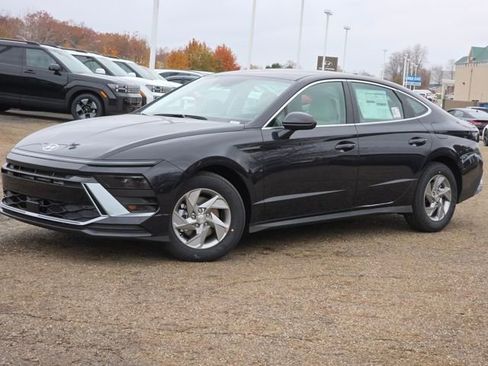 New 2026 Hyundai Sonata SE image 2