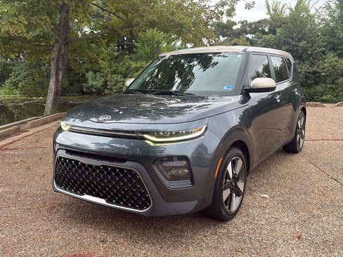 Used 2020 Kia Soul EX FWD image 11