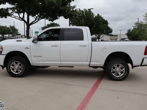 Used 2024 RAM 2500 Laramie w/ Safety Group AWD/4WD image 9