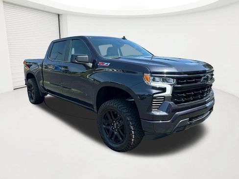 Used 2022 Chevrolet Silverado 1500 RST w/ All Star Edition Plus AWD/4WD image 3
