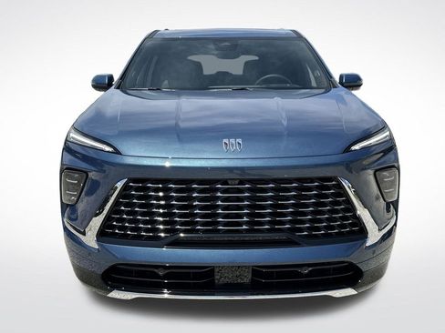 New 2026 Buick Enclave Avenir image 3