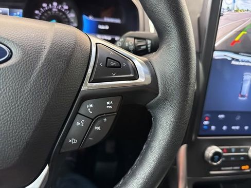 Used 2024 Ford Edge Titanium AWD/4WD image 35