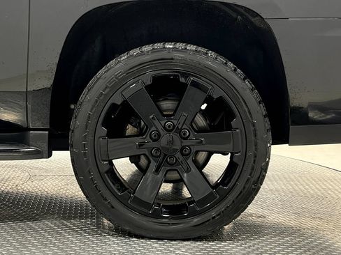 Used 2019 GMC Yukon XL SLT w/ Graphite Performance Edition AWD/4WD image 43