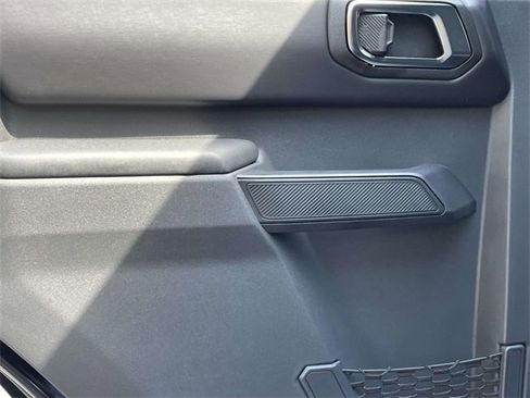 New 2025 Ford Bronco Badlands image 25