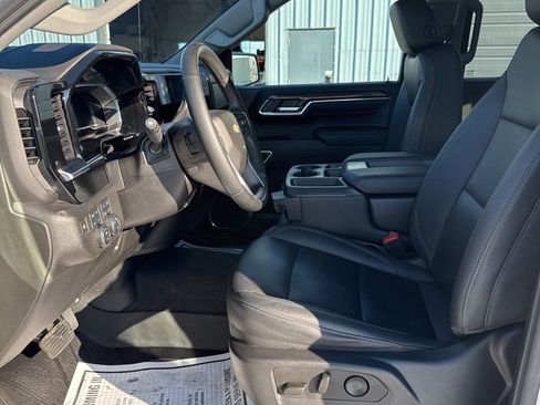 Used 2023 Chevrolet Silverado 1500 LT w/ All Star Edition Plus image 10
