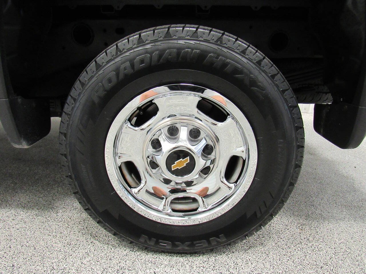 Used 2023 Chevrolet Silverado 2500 W/T w/ WT Fleet Convenience Package RWD image 11