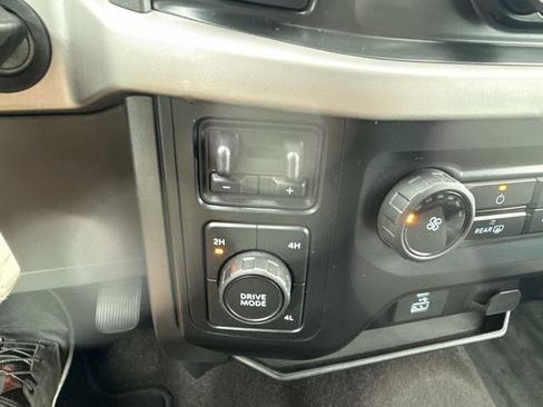 Used 2022 Ford F150 XLT w/ Trailer Tow Package image 22