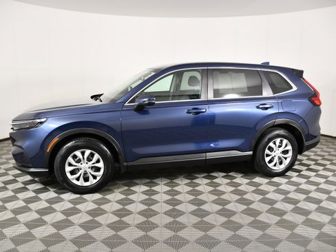 Certified 2025 Honda CR-V LX image 9