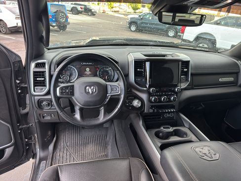Used 2022 RAM 1500 Laramie AWD/4WD image 20