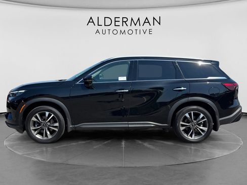 Used 2023 INFINITI QX60 Luxe w/ Cargo Package AWD/4WD image 2