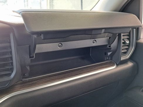 Used 2024 Chevrolet Silverado 2500 LT image 21