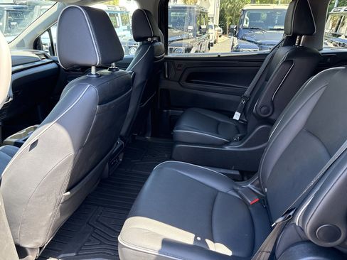 Used 2024 Honda Odyssey Elite image 26