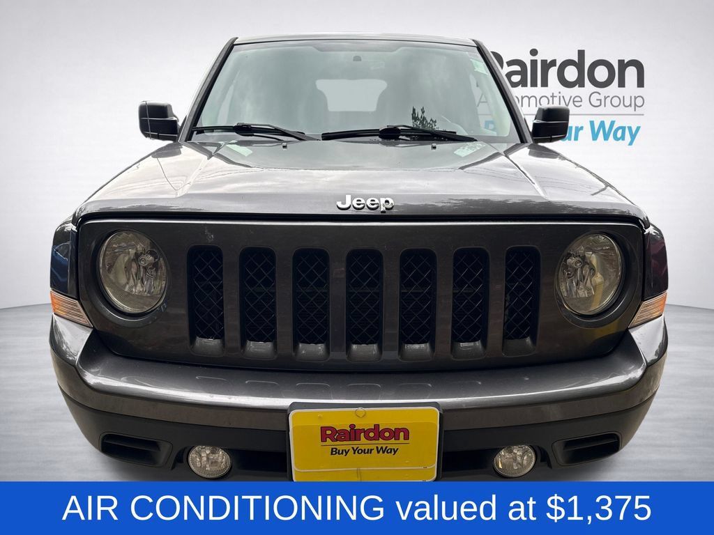 Used 2016 Jeep Patriot Sport FWD image 2