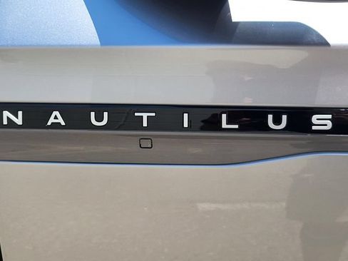 New 2026 Lincoln Nautilus Premier w/ Equipment Group 102A AWD/4WD image 16