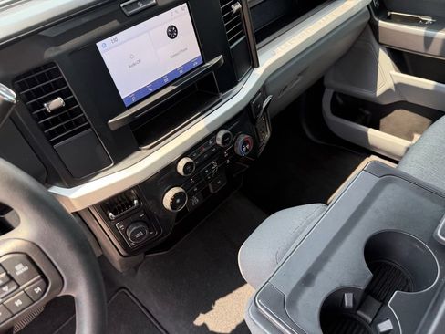 Used 2025 Ford F250 XL w/ STX Appearance Package AWD/4WD image 28