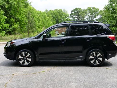Used 2018 Subaru Forester 2.5i Premium w/ Protection Package #1 AWD/4WD image 28