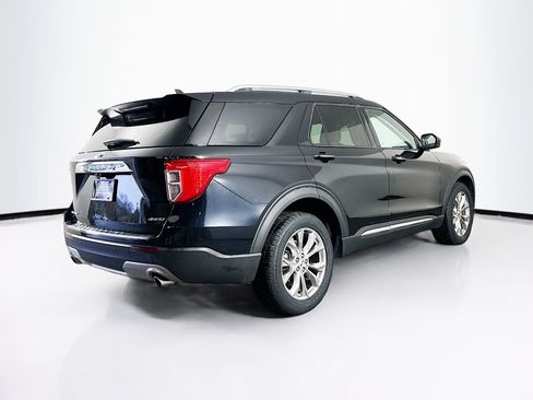 Used 2024 Ford Explorer Limited image 9