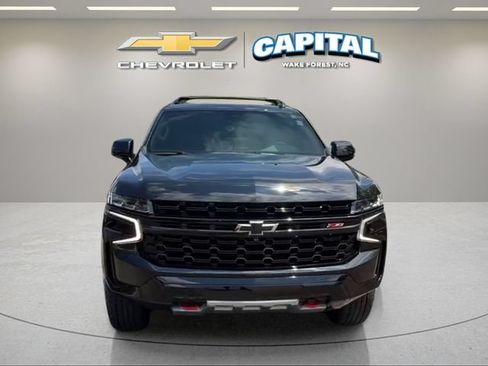Used 2024 Chevrolet Tahoe Z71 w/ Luxury Package AWD/4WD image 8