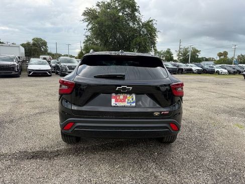 New 2026 Chevrolet Trax RS w/ Driver Confidence Package FWD image 9