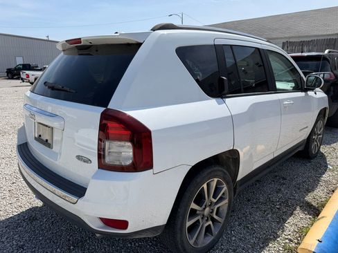 Used 2017 Jeep Compass High Altitude image 4