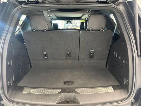 Used 2023 GMC Yukon AT4 AWD/4WD image 13
