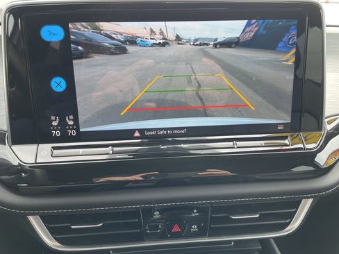 Used 2026 Volkswagen Atlas Cross Sport SE AWD/4WD image 19