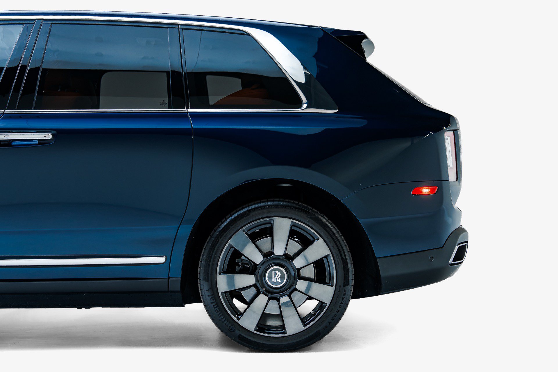 Used 2023 Rolls-Royce Cullinan AWD/4WD image 15