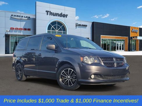 Used 2018 Dodge Grand Caravan GT image 1
