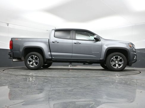 Used 2018 Chevrolet Colorado Z71 AWD/4WD image 41