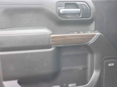 Used 2020 Chevrolet Silverado 1500 LT Trail Boss w/ Midnight Edition image 48