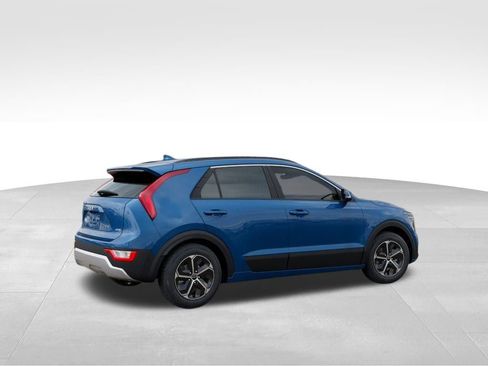 New 2025 Kia Niro EX w/ EX Cold Weather Package image 6